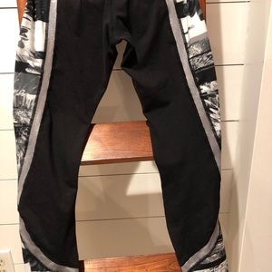 BETSEY JOHNSON  leggings grey and black XS